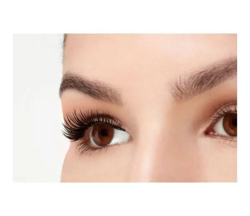 Luxuriously Lightweight Eyelashes