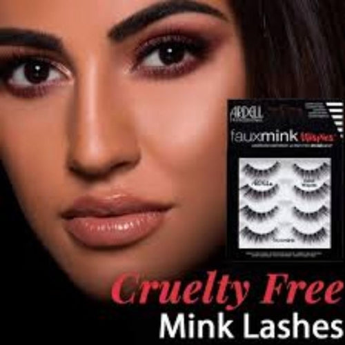 Luxuriously Lightweight Lashes